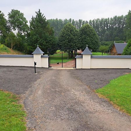Adorable Maison D'Hotes Bordee D'Etangs Au Calme. Grandcourt  Bagian luar foto
