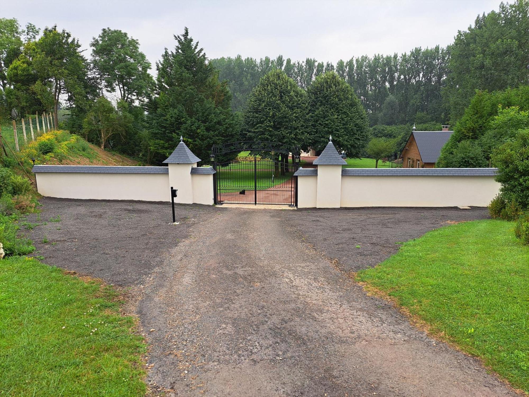 Adorable Maison D'Hotes Bordee D'Etangs Au Calme. Grandcourt  Bagian luar foto